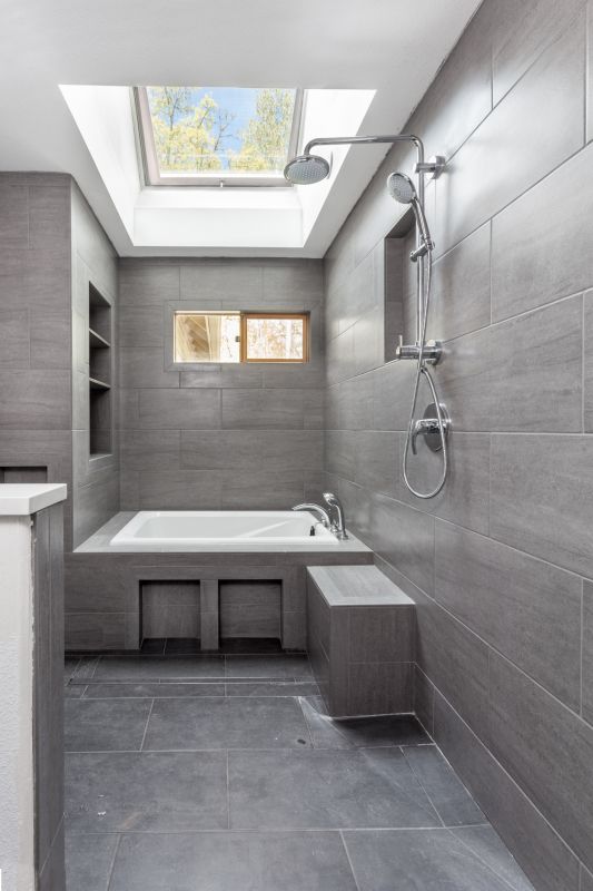 Best Bathroom Renovation Contractors in Glenshaw, PA